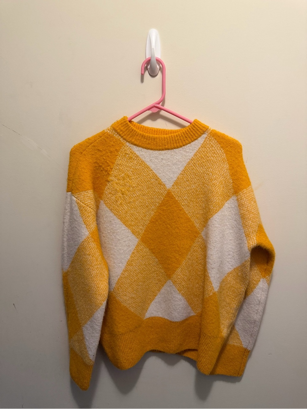 Zara Yellow and Cream Knit Crew Sweater